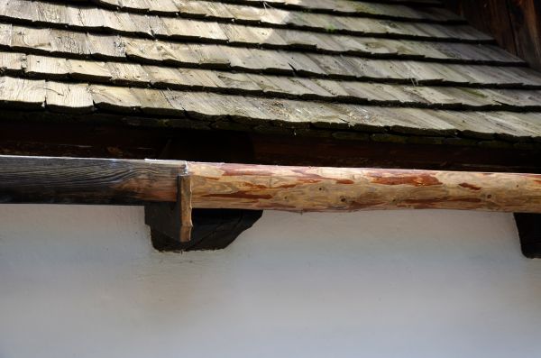 Wood Gutters Installation in Oakland