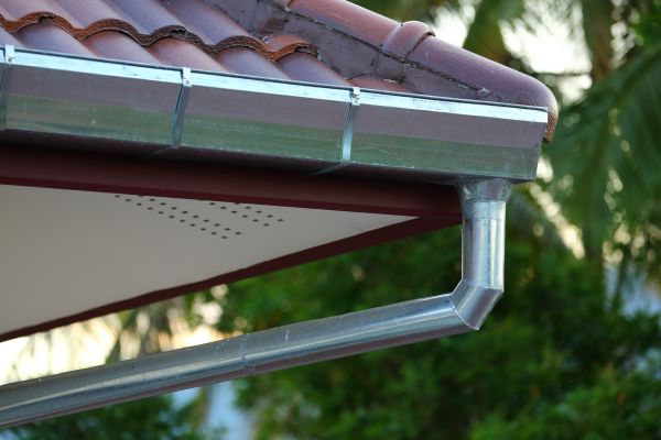 Metal Gutter Repair in Oakland