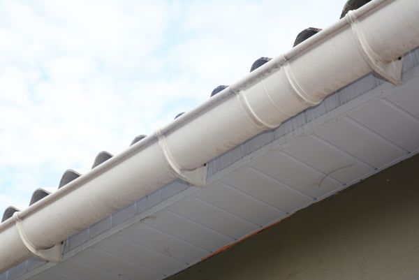 Plastic Gutter Installation in Oakland