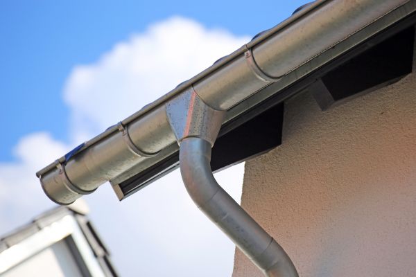 Guttering Replacement in Oakland